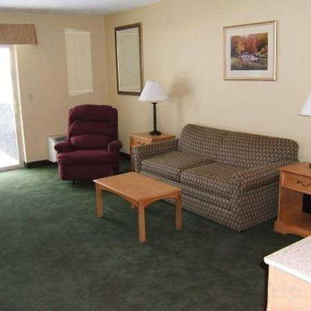 Holiday Inn Express Munising-Lakeview Hotel By Ihg Eksteriør bilde