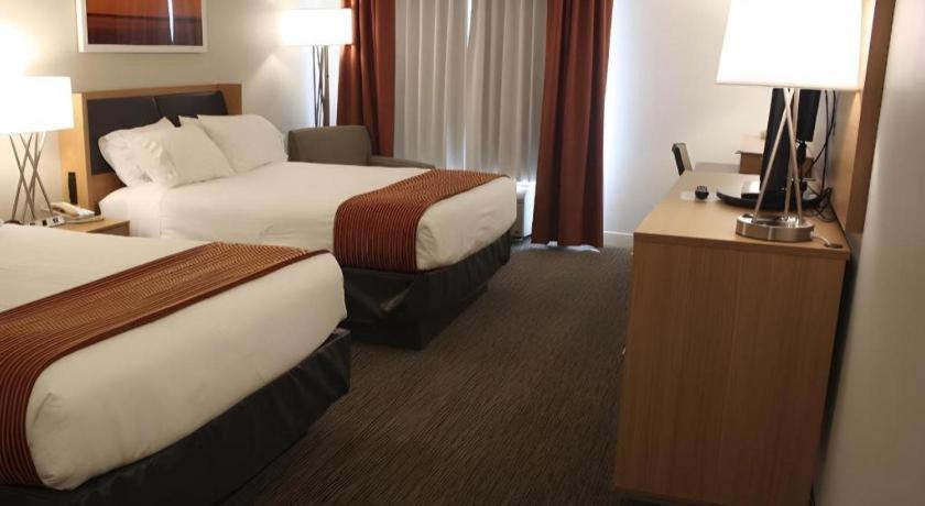 Holiday Inn Express Munising-Lakeview Hotel By Ihg Eksteriør bilde
